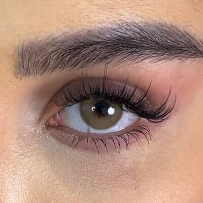 لنز رنگی عسلی با ته مایه سبز مارون هیزل ویکتوریا